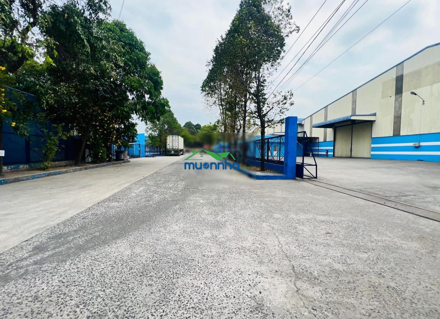 Cho thuê xưởng 1800m2 120 triệu dĩ an, 0907 838 ***