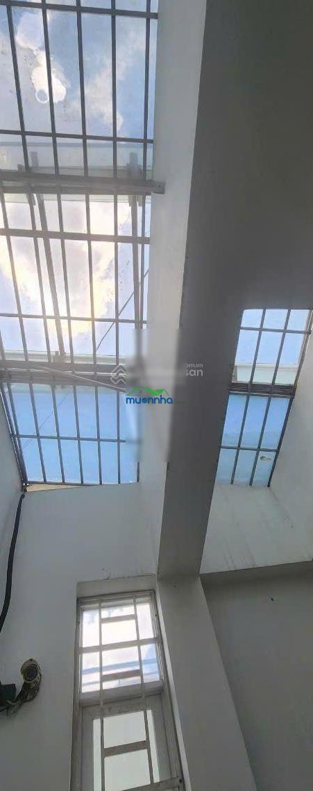 Bán gấp nhà 42m², hẻm 5m, q4 chỉ 4,35 tỷ - 3