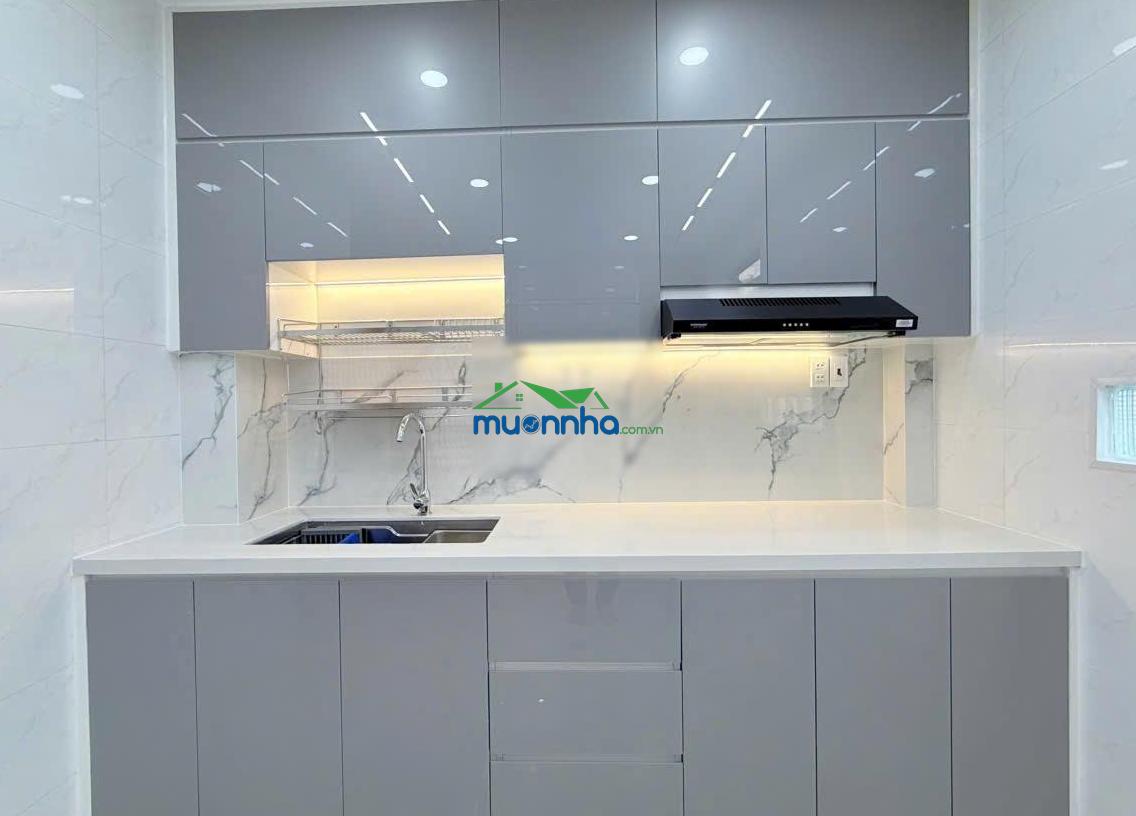 Cần bán gấp nhà mới hẻm 5m nơ trang long, khu nhà lầu. dt: 4x13m. vuông vắn. xây 4 tầng mới cứng - 3