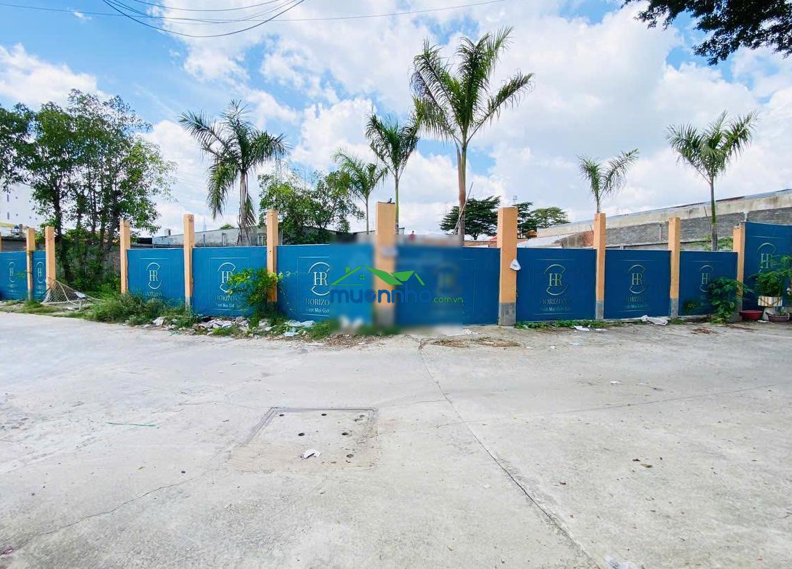125 tỷ - 23 triệu /m2 - hẻm ô tô / quốc lộ 13 - 23x83m / 5.400m2 - biệt thự (tiện xây dựng mới)