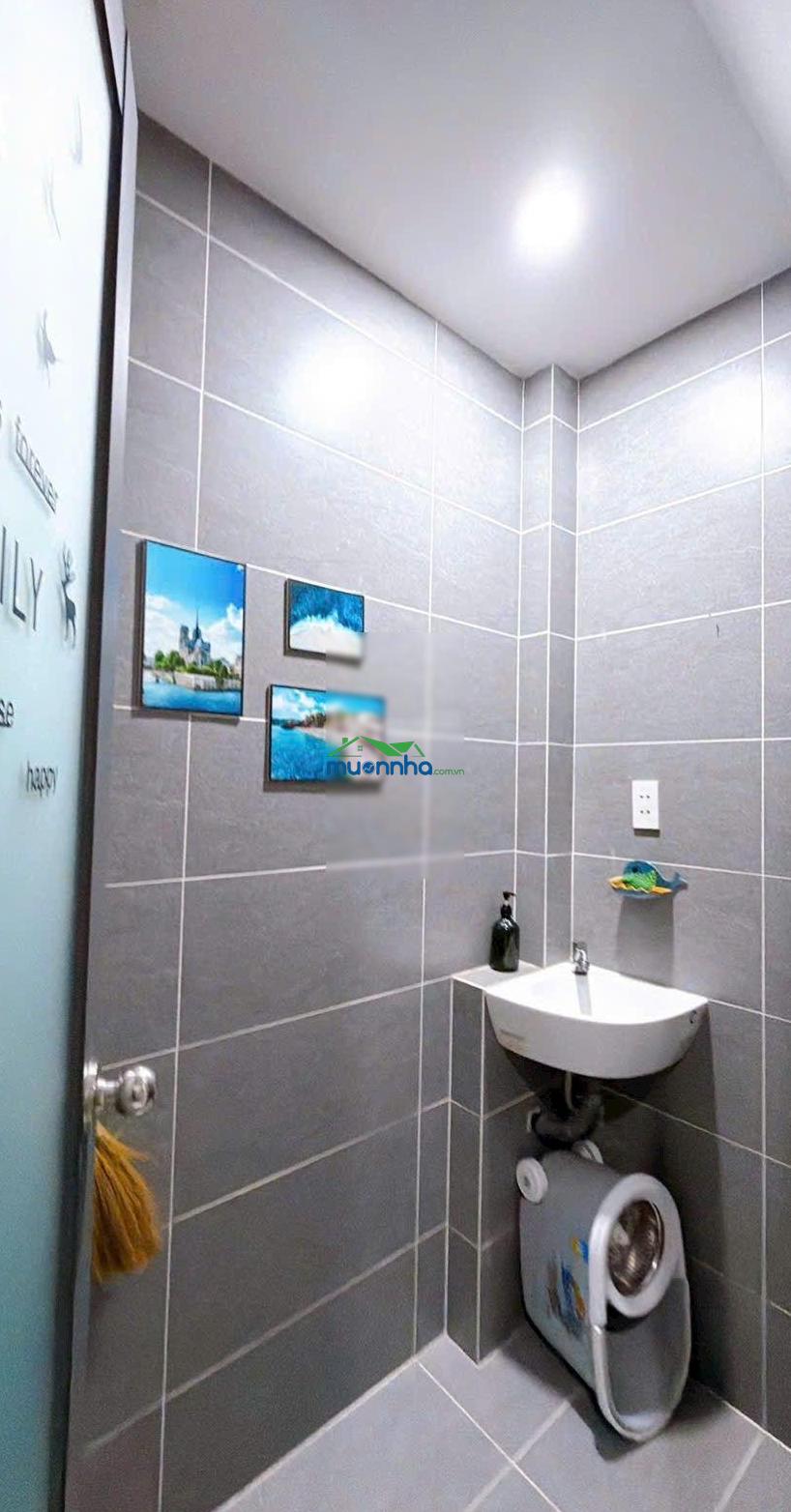 Mua bán nhà quận 4, trục đường khánh hội, 4 tầng hoàn công, nở hậu l vuông vắn! - 3