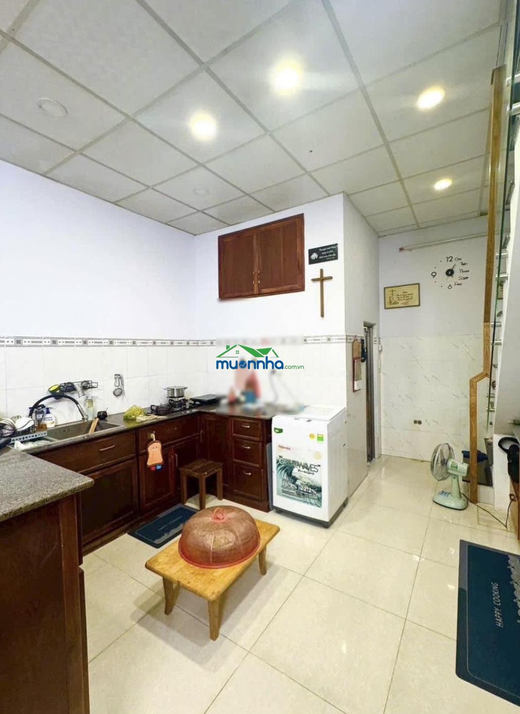 Dọn vào ở ngay! bán gấp căn nhà lê quang sung - quận 6, dt 44m2 - shr - 4