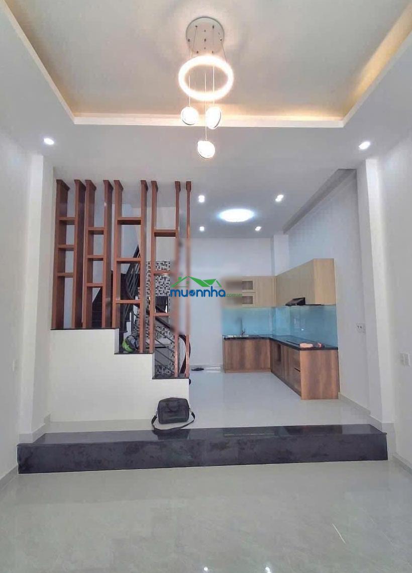 Nhà ngộp cần bán gấp cách mạng tháng tám-p11-q3, gần chợ hoà hưng. 3tỷ7 - 62,8m2 đang cho thuê 21tr - 3