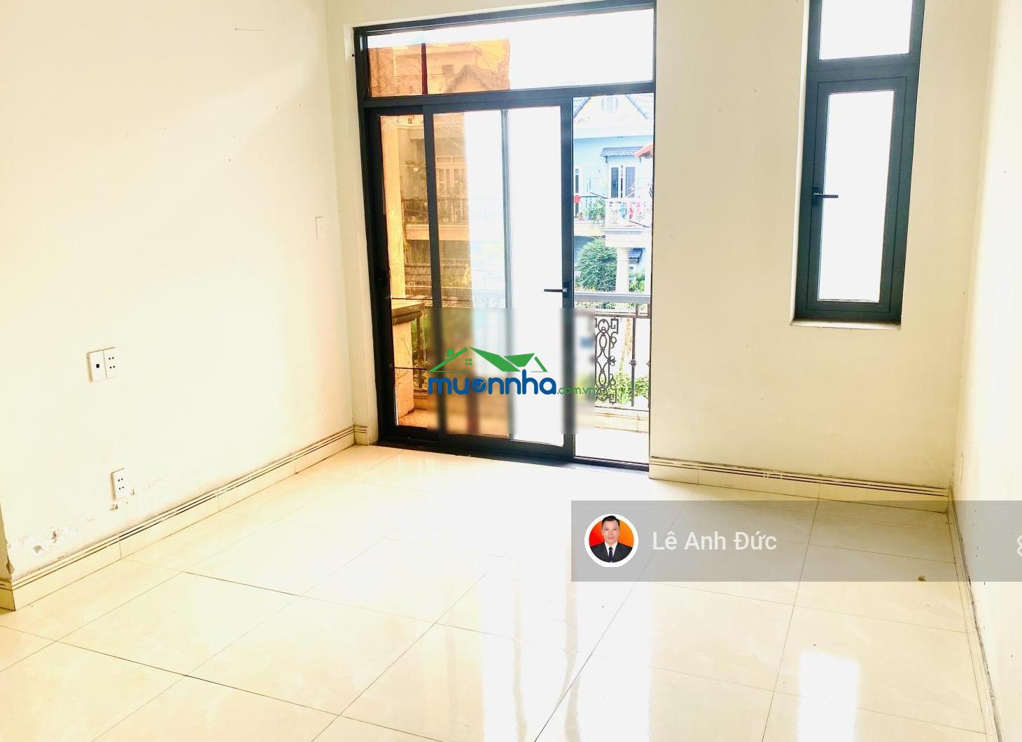 Nhà 3 tầng trung tâm bình trưng đông - siêu đẹp - đường rộng rãi ô tô ngủ trong sân - hơn 5 tỷ - 4