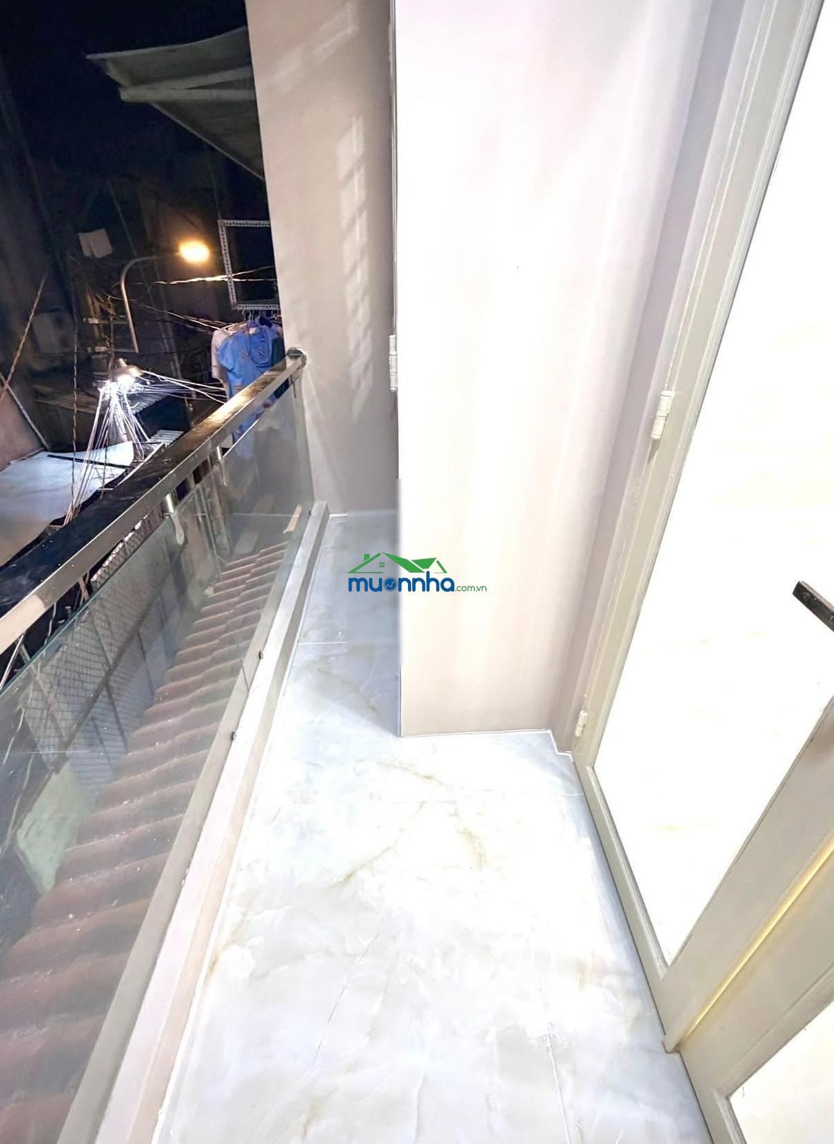 Nhà đẹp 4x11m 1lầu đúc (2pn 2wc) hẻm 3m thông. 1/ văn cao. tân phú - 4