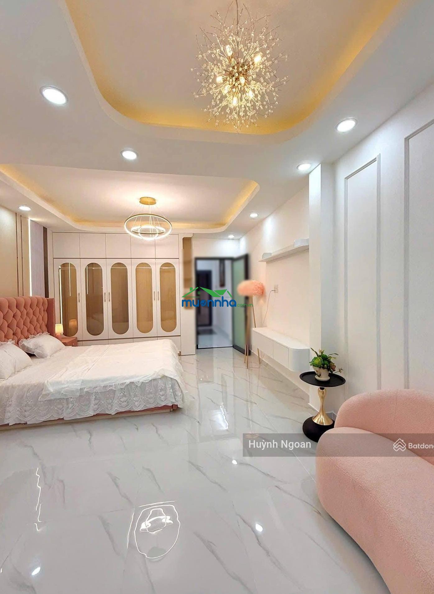 Bán nhà hẻm xe hơi đến nơi 2295 huỳnh tấn phát nhà bè nối khu sài gòn mới dt 76m2 giá 8tỷ600triệu.