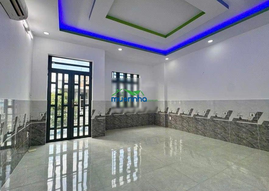 Nhà 85m2 chỉ 6.27tỷ- 3 tầng đẹp ở ngay- đường 7m xe tải-5pn ngay kdc đại hải-bà điểm hóc môn