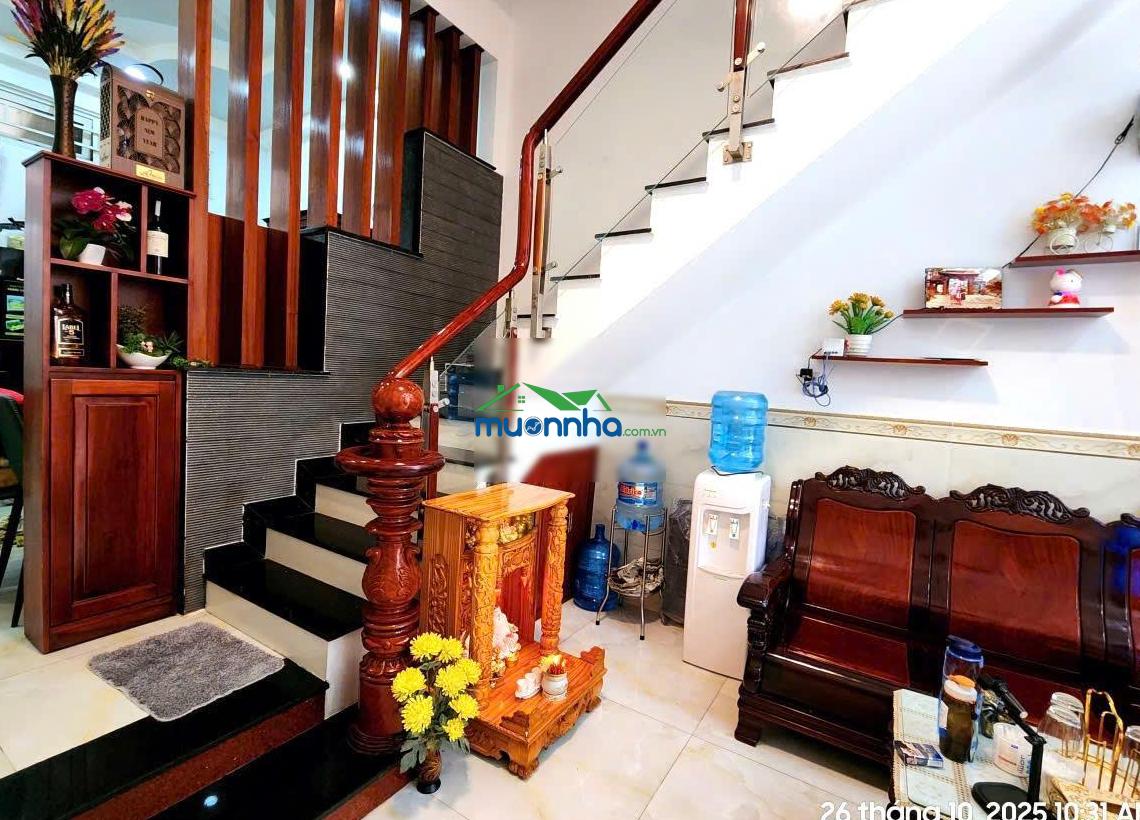 6tỷ6 bán nhà hxh đường tám danh q8. (3.6x13.4) 3tầng, shr, hoàn công, mới đẹp, gần chợ, nhà thờ