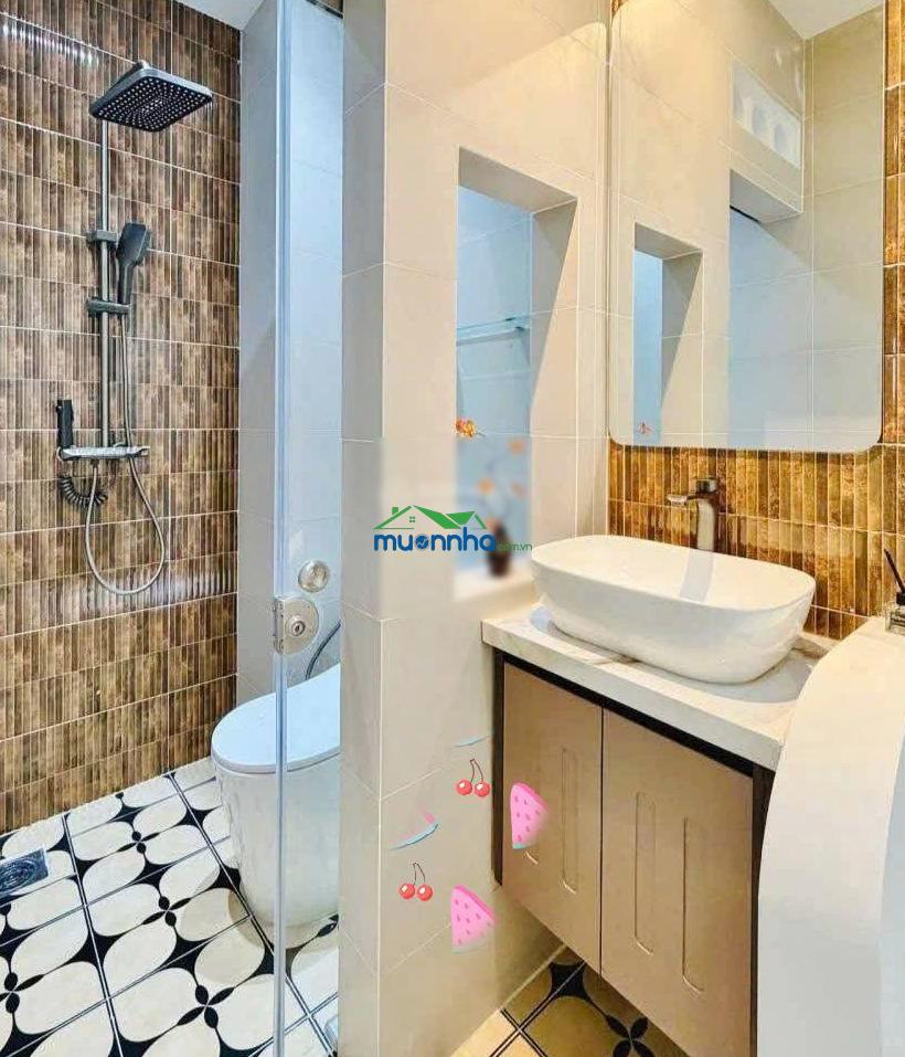 Xoay vốn bán nhà đường ô tô nguyễn biểu - quận 5, giá 3tỷ680/76m2, cho thuê 27 triệu, gần cầu chữ y - 3