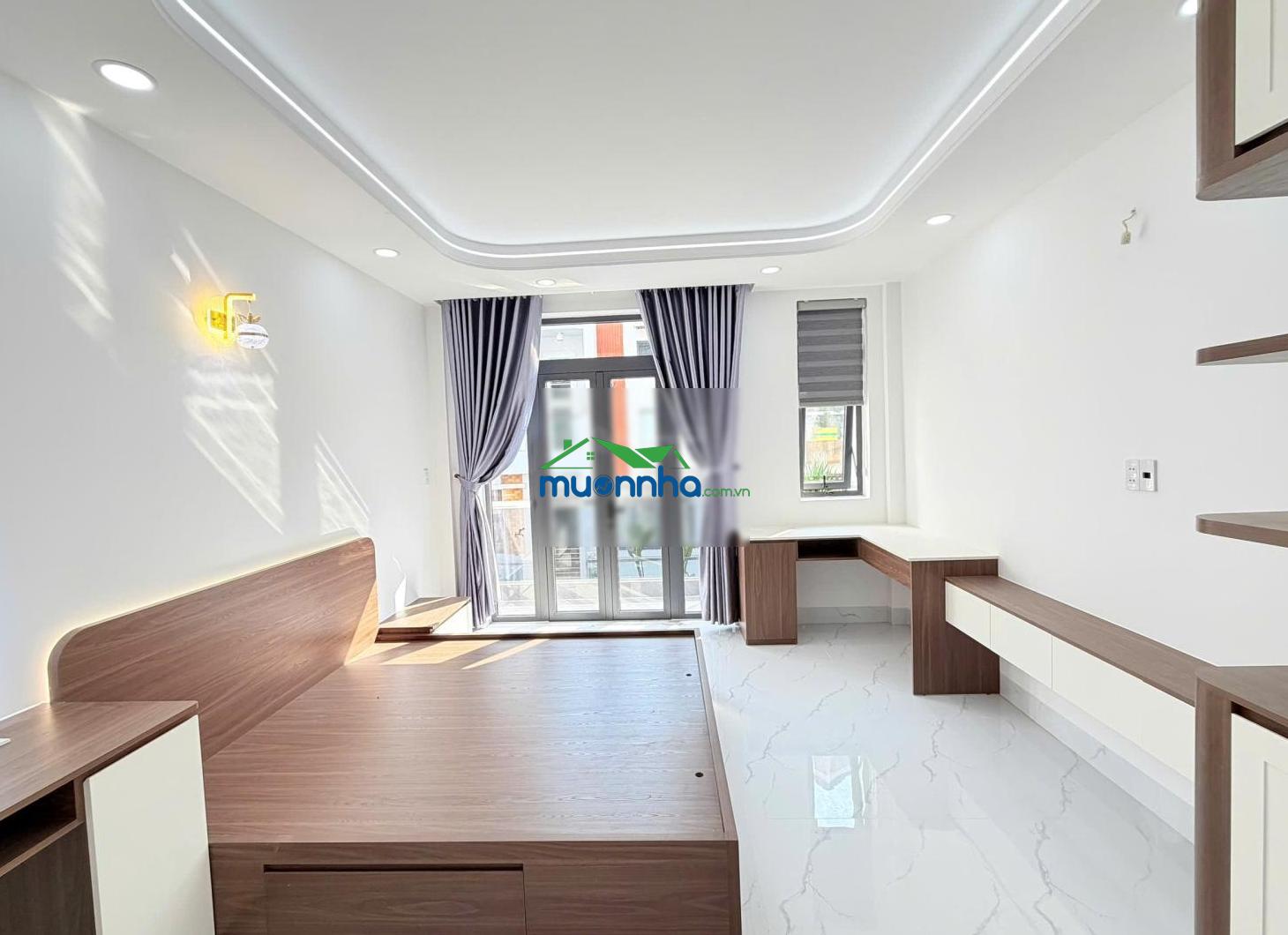 Nhà diện tích lớn (4m x 18m) - có ô chờ thang máy - đường nhựa 7m - dãy nhà đồng bộ - kdc an ninh - 2