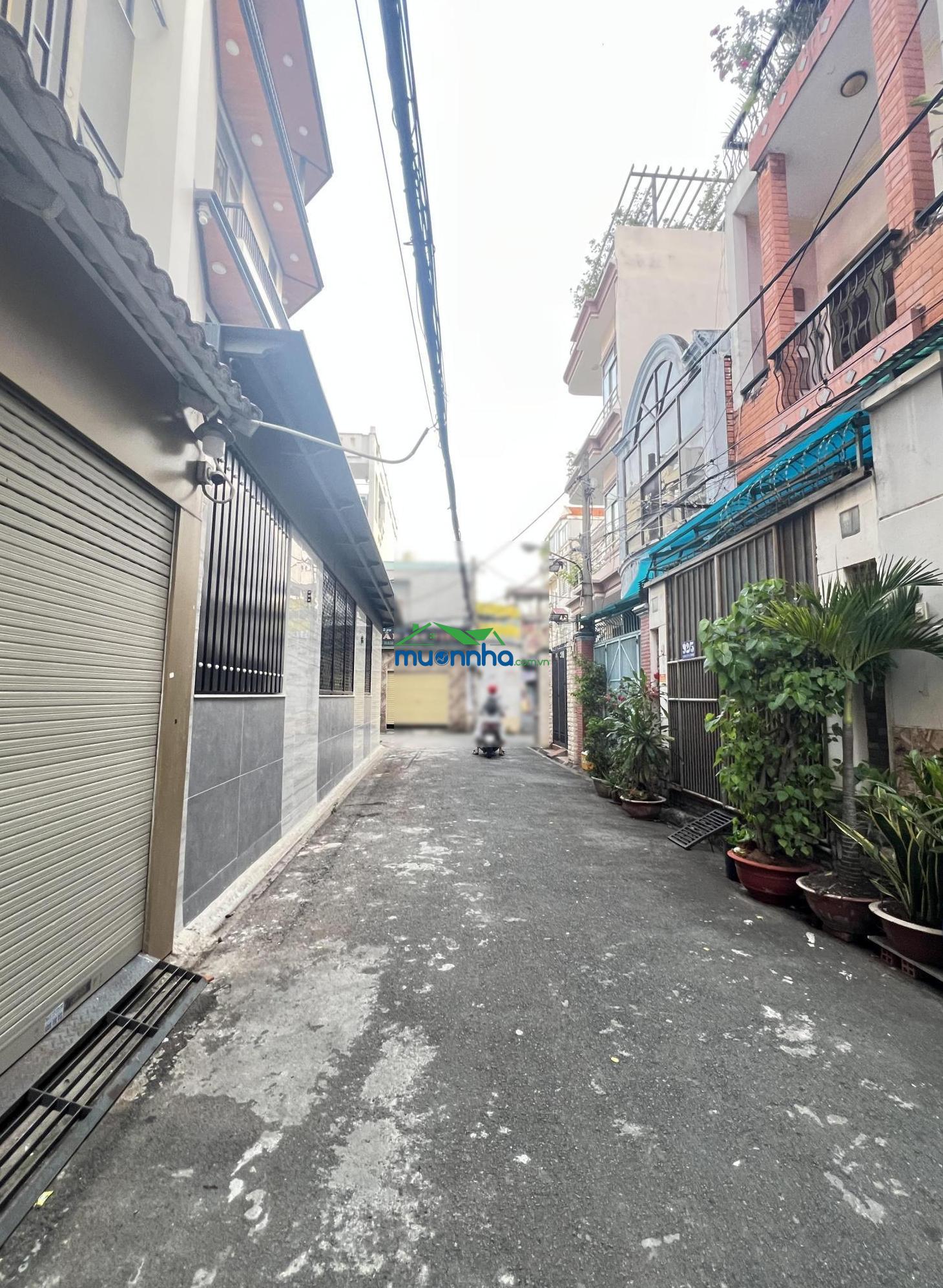 Giảm 500 triệu bán gấp nhà hxh thông - không gian yên tĩnh - 4x16,4m, vuông vức, 4 tầng mới