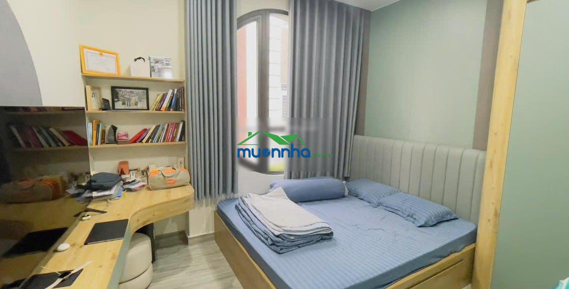 Ngộp bank giảm giá gần 1 tỷ bán nhà tân bình dt(4 x 13m) - 3 pn chỉ hơn 4 tỷ - 4