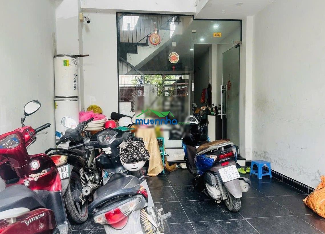 Chính chủ thiện bán- nhà phố 5 tầng 4x17m gần cầu tân thuận, kề q4- ở, có 8 phòng cho thuê -8.3 tỷ