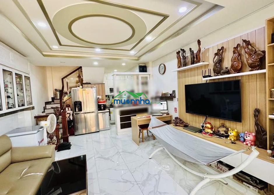 Tôi cần bán nhà huỳnh khương ninh, quận 1. 81m2 (4.5x18m) sổ sẵn, đang thuê 28 triệu - 2