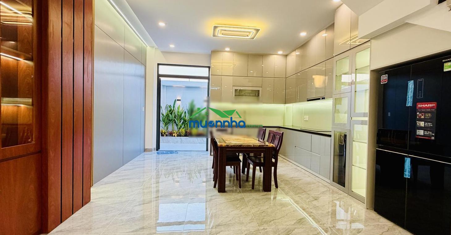 Bán nhà mới shr full nội thất cao cấp xe ô tô vào tận nhà vị trí đẹp gần chợ bà điểm - 2