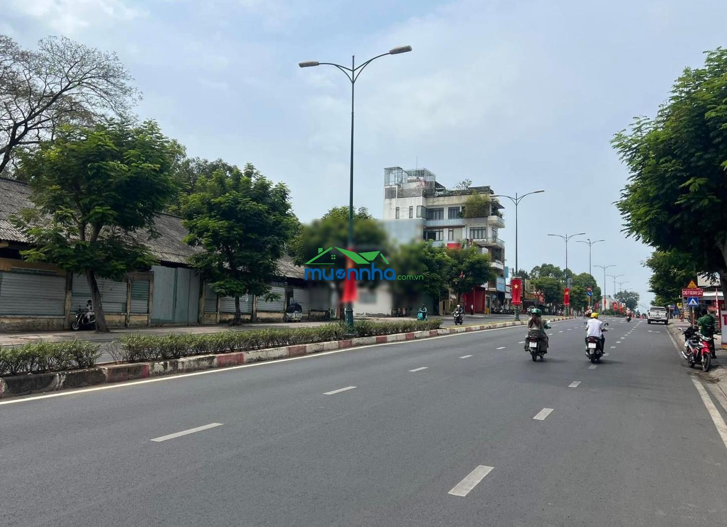 Bán nhà 2 mặt tiền trước sau đường 455 lê văn việt - 2