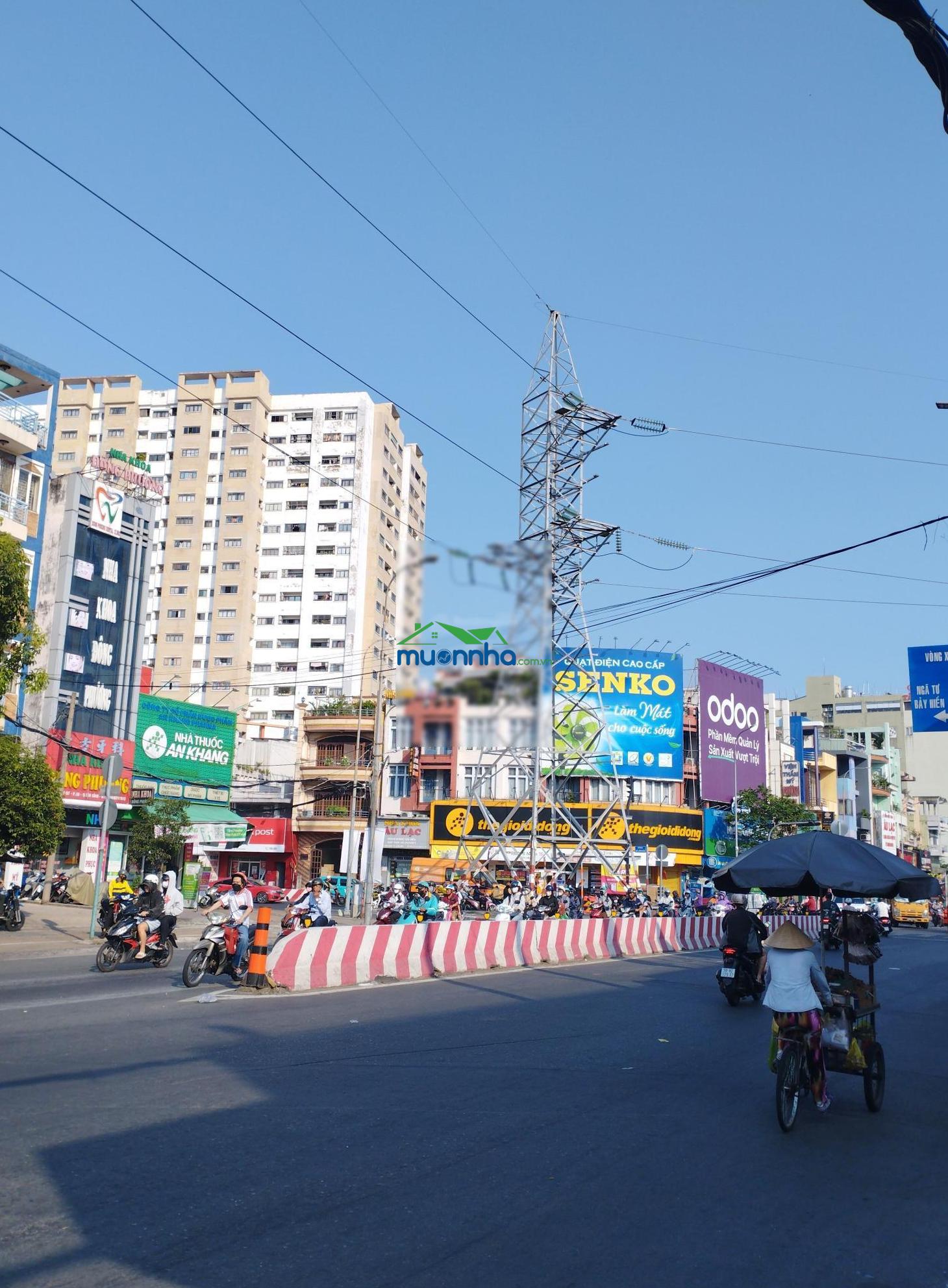 Hiếm âu cơ - hxh 4,4x16m - 5 tầng ở liền - đang cho thuê có dòng tiền cao - 3