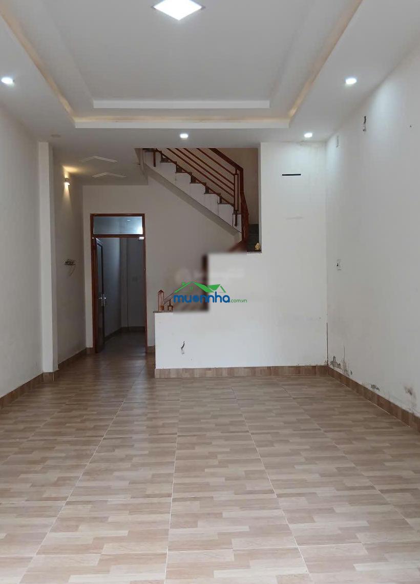 Nhà 1 trệt 2 lầu, giá 4,5 tỷ, phong phú bình chánh, lh 0933 525 ***