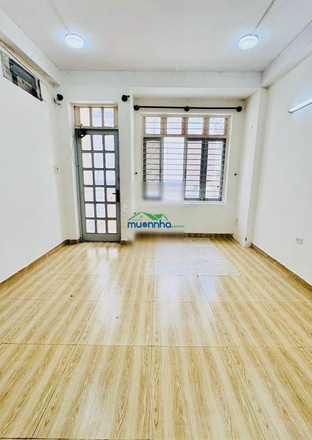 Giảm 200tr, 4 tầng (5pn, 4wc), dt: 4 x 13m hxh, dân trí cao, 5p ra sân bay, phan xích long, nở hậu - 3
