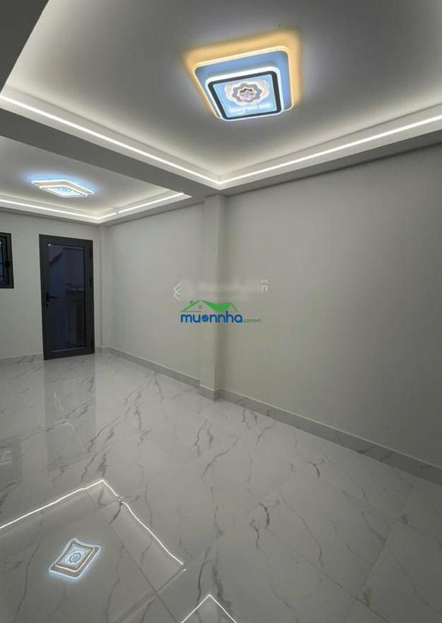 Nhà 2 mặt hẻm - phạm văn chí - gần chợ bình tiên - 4 tầng - xe hơi đậu cửa - 4