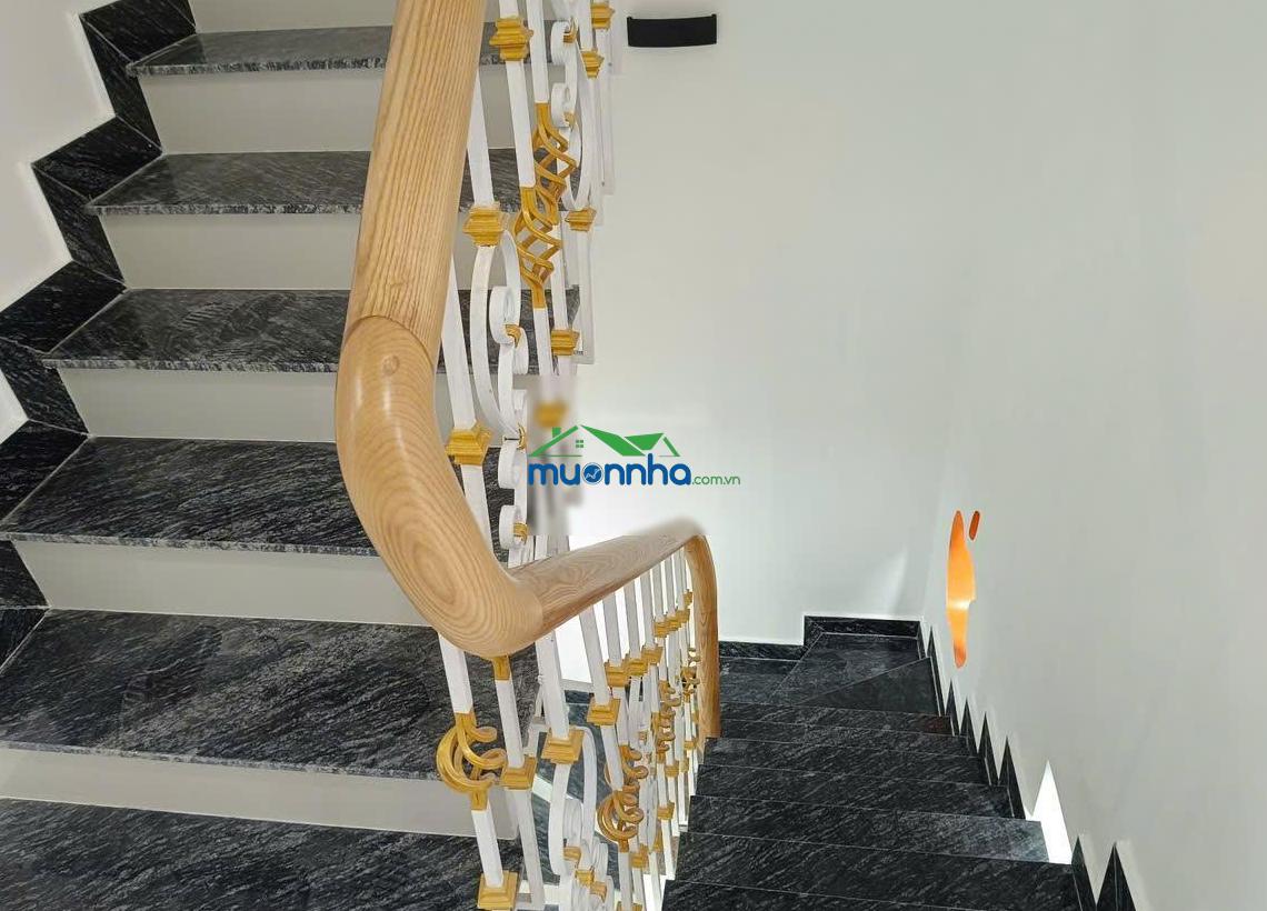Nhà đẹp mới xây 4pn - hẻm 3,5 thông tứ phía - 4