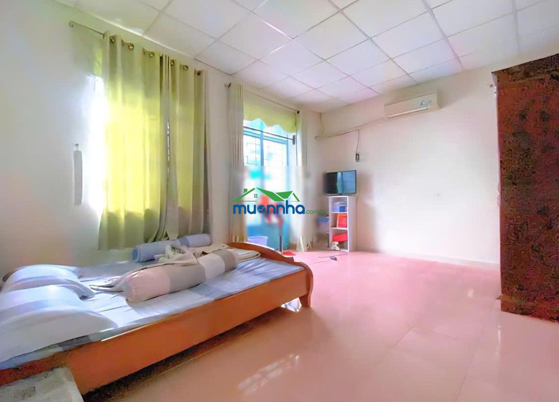 Nhà tân thới hiệp, 5x20m, 2 mặt hẻm gần chợ có 4 phòng trọ 5,2 tỷ