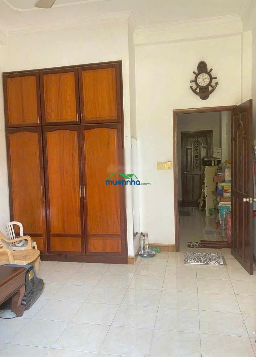 Nhà hẻm 12 nguyễn chế nghĩa p13 - q8 - 3
