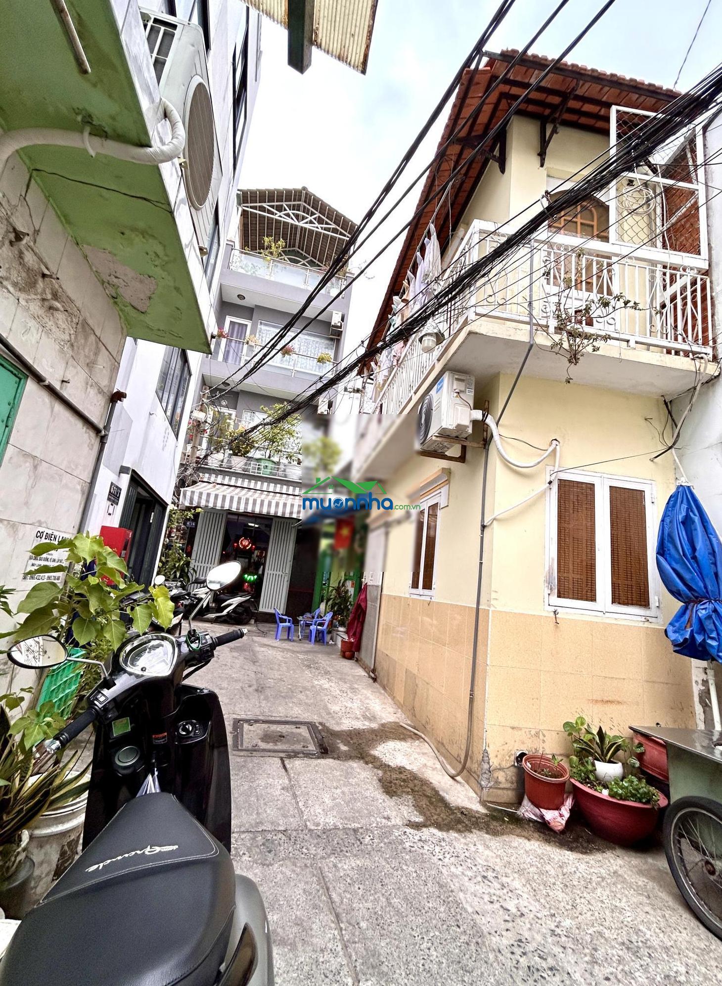 Siêu phẩm nhà dt lớn 110m2, 5.9m, nở hậu tl kế bên mt xe hơi đoàn văn bơ gần đh nguyễn tất thành