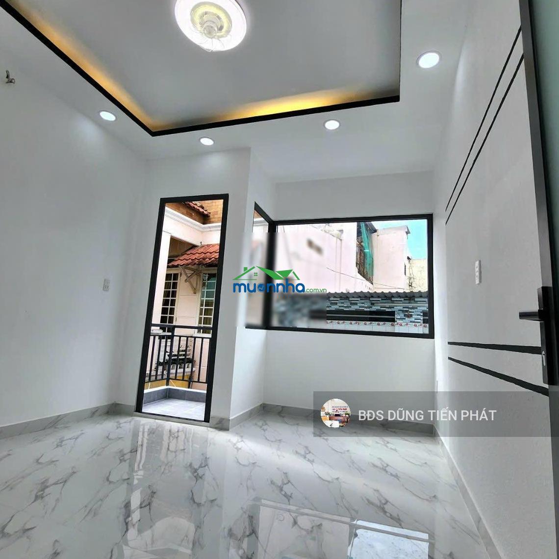 Nhà hẻm thẳng 1 lầu cách mt 20m hưng phú p8