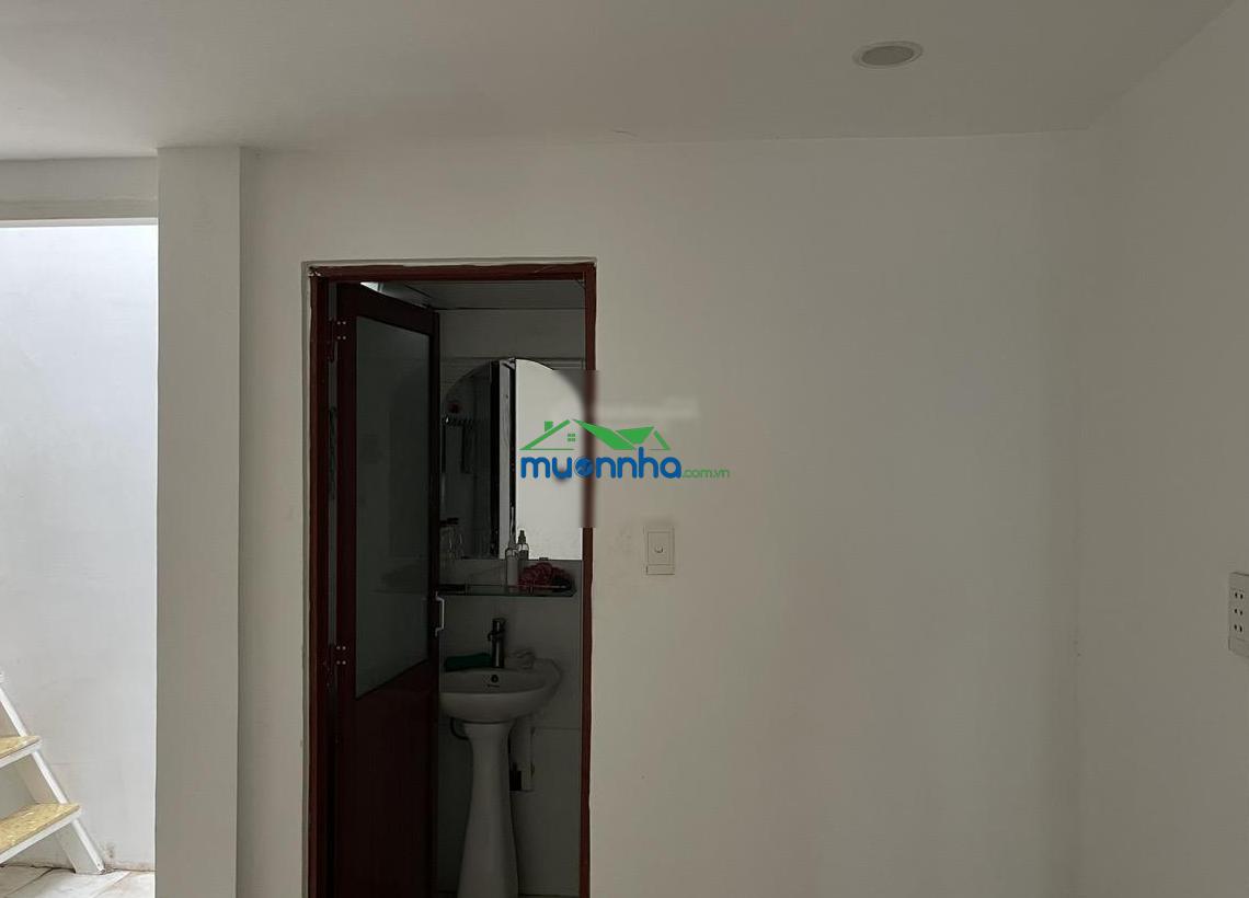 Bán nhà phố vị trí đẹp, hxt thông phạm văn đồng lê quang định, diện tích đẹp
