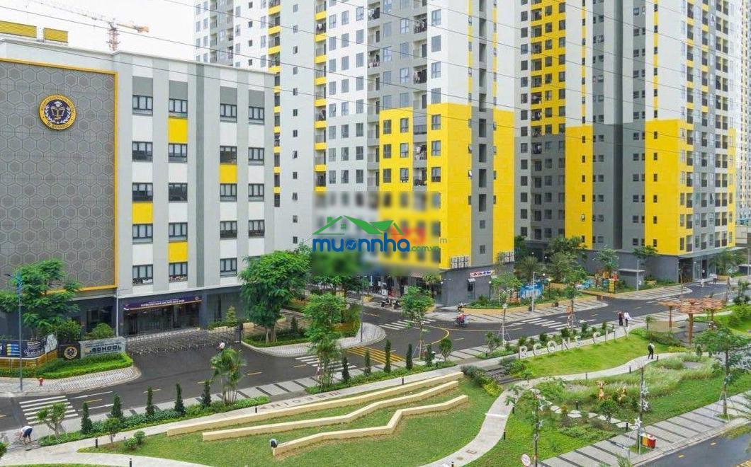 Căn hộ hướng đông nam, tầng 18, view hồ đá, làng đại học