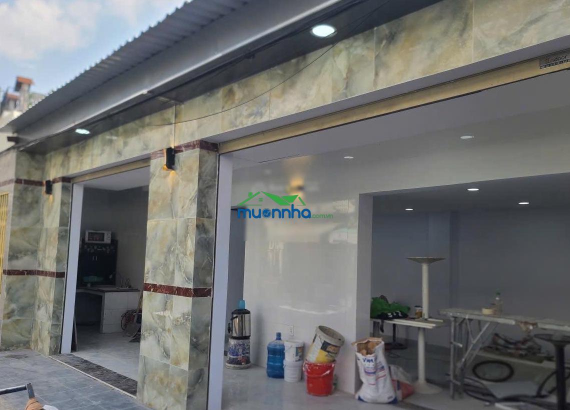 6,5 tỷ - ngang gần 10m - đường xe hơi 6m - bến vân đồn q4 - nhà mới dễ cho thuê