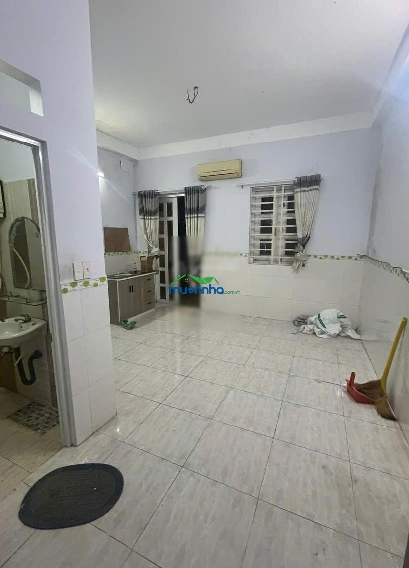 Bán nhà 4 tầng, 6 phòng ngủ, 7 vệ sinh cách nguyễn thị định khoảng 10m, gần chợ chiều, công an - 3
