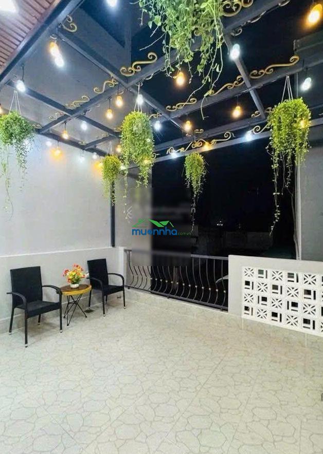 Bán nhà đường hậu giang, q6 mới đẹp hẻm xe hơi, sách vali vào ở ngay giá chỉ 6,6tỷ còn thương lượng