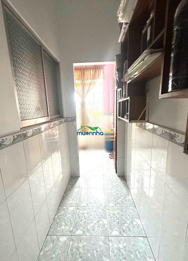 Bán nhà cập tl10. khu tên lửa 110m2 3 tầng. hẻm xe tải 5x22m chỉ hơn 6tỷ