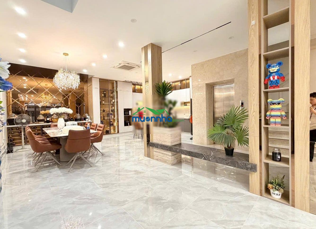 Bán gấp nhà hxh đường nguyễn chí thanh, p9, quận 5 (8mx20m), 4 tầng mới đẹp, giá 40,5 tỷ tl