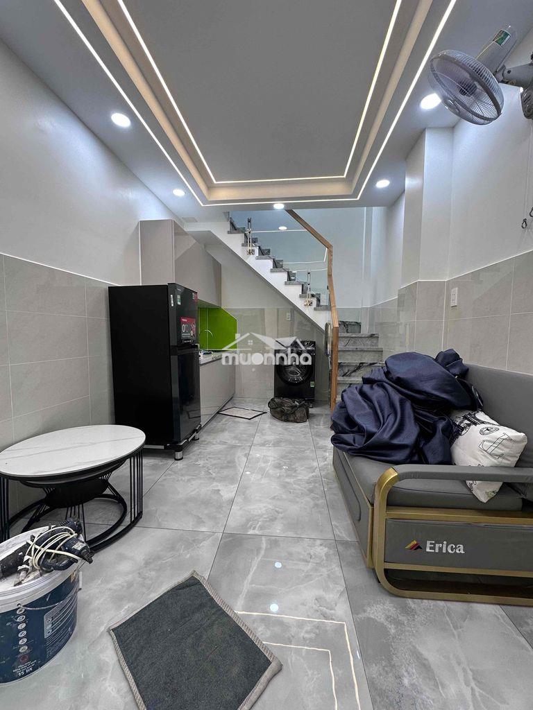 🏡 Cho thuê nhà mới – 2 tầng – xóm chiếu q4