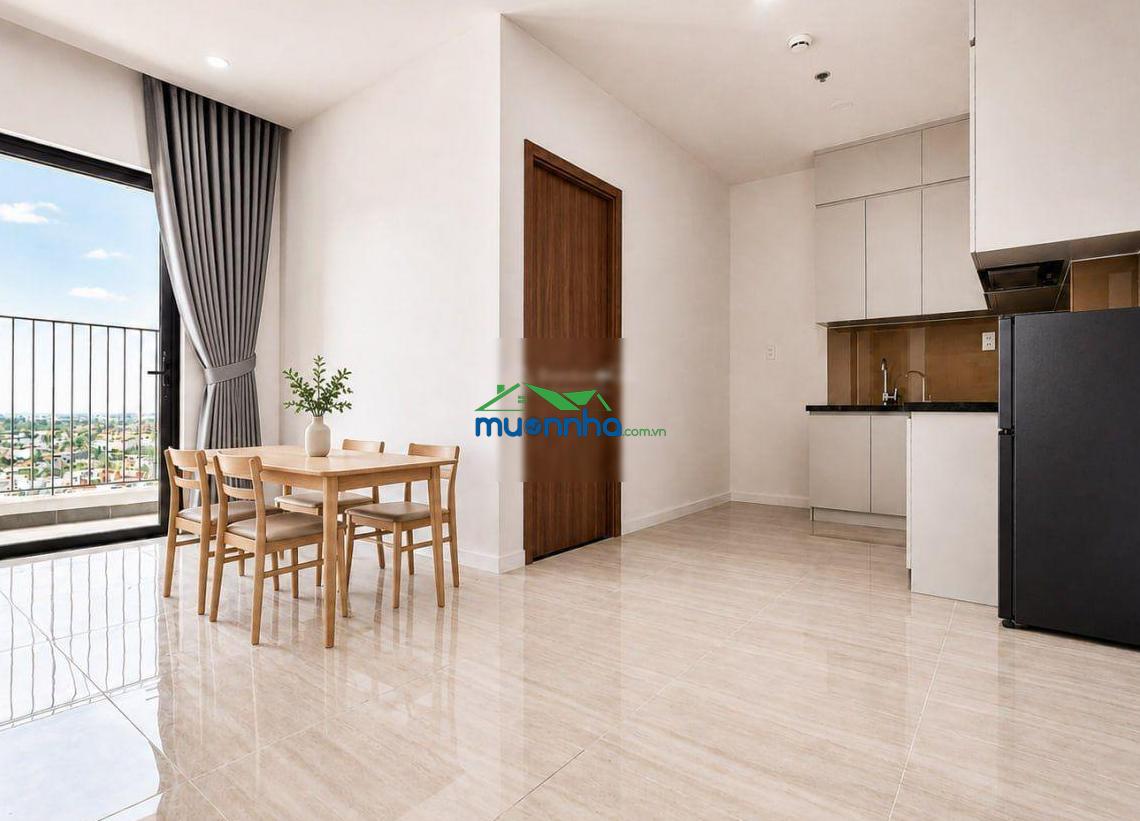 Căn hộ mới gần uel, nông lâm. chủ đã vào máy lạnh, tủ lạnh mới.