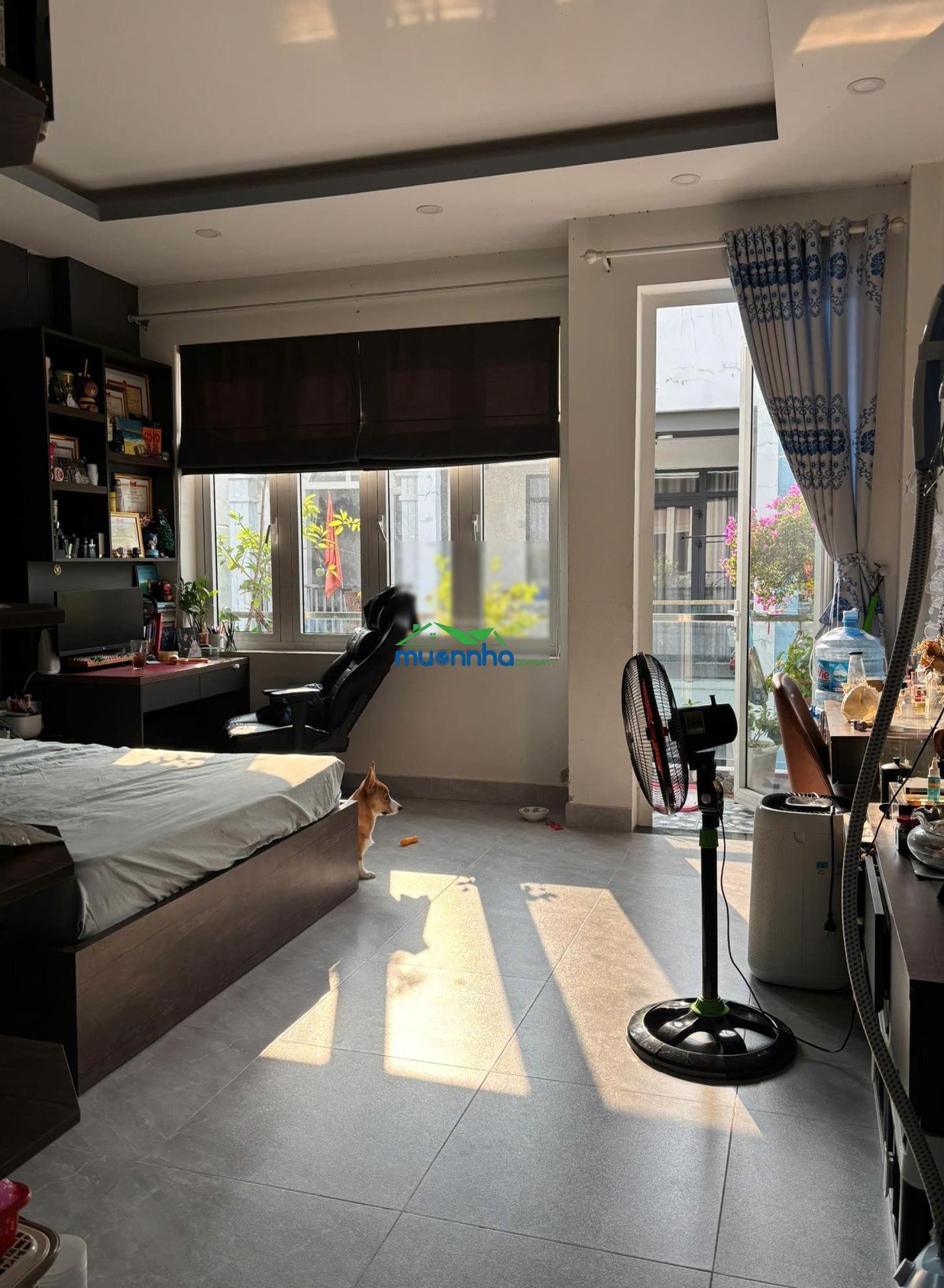 Nhà 3 tầng, hẻm xe hơi lê đức thọ, dt: 4,5m x 12,2m - giá: 5,9 tỷ - 4