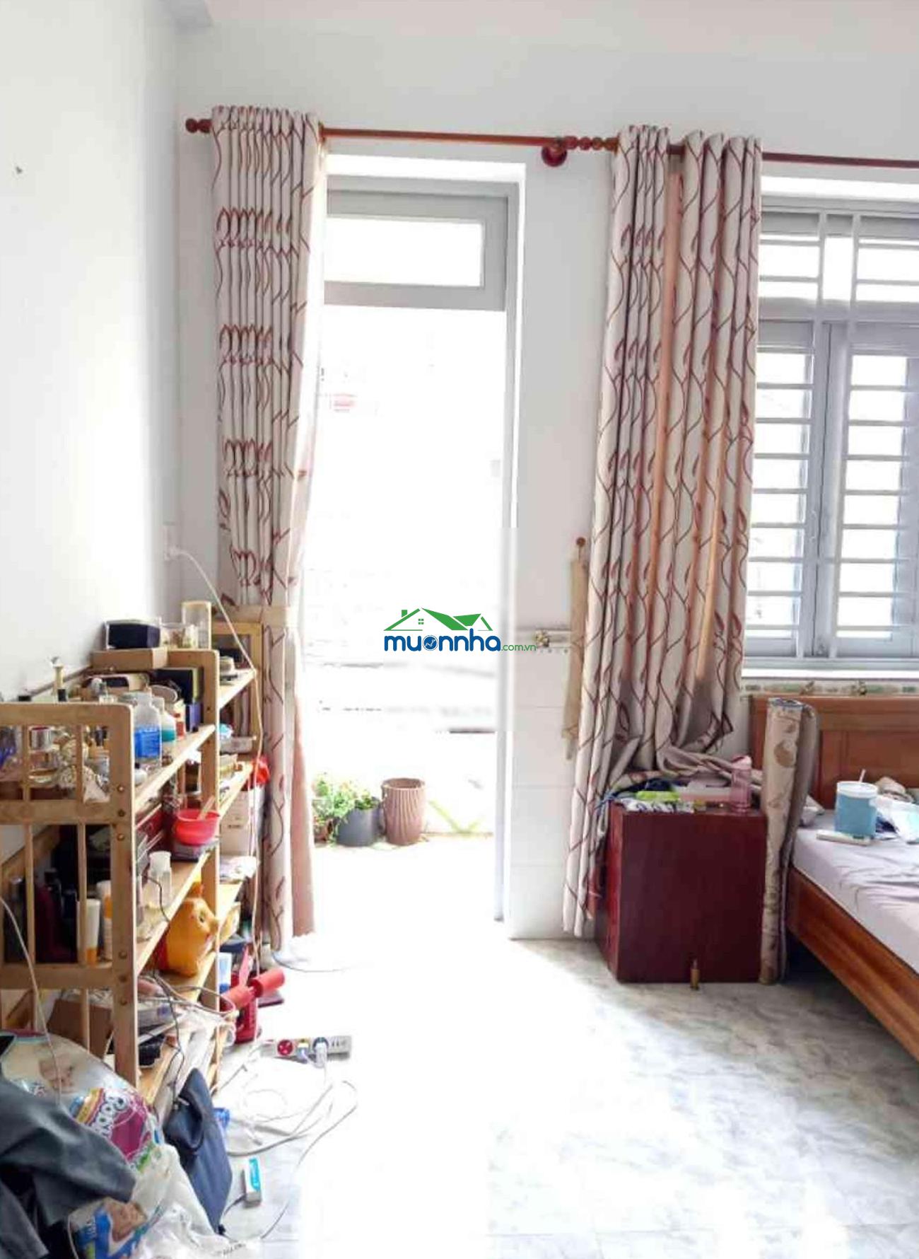 Bán nhà đẹp ở ngay- hẻm 8m thông - phan huy ích- phường tân sơn - tân bình cũ- dt 56m2- 3 tầng btct - 4