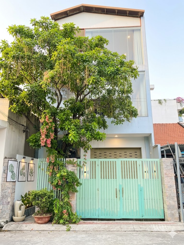 Cho thuê nhà đường số 9 hiệp bình phước gần đại học luật nhà thờ fatima bình triệu full nội thất
