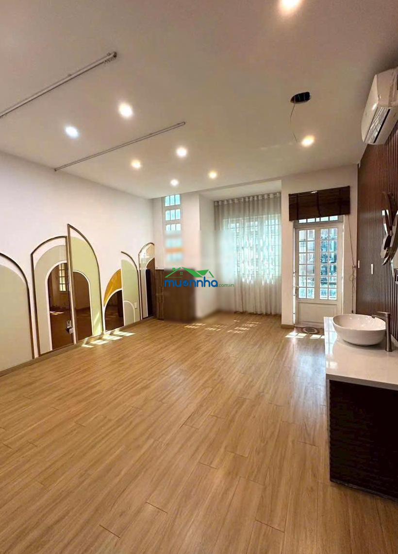 Nhà 5 tầng mt khu himlam linh chiểu - dt 4.5 x 18m giá tốt khu vực chỉ 13.2 tỷ - sẵn hđt 30tr - 2