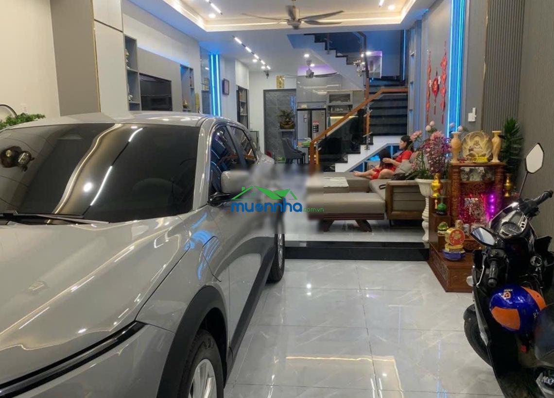 Bán nhà mặt phố 90m, ngay vincom dĩ an