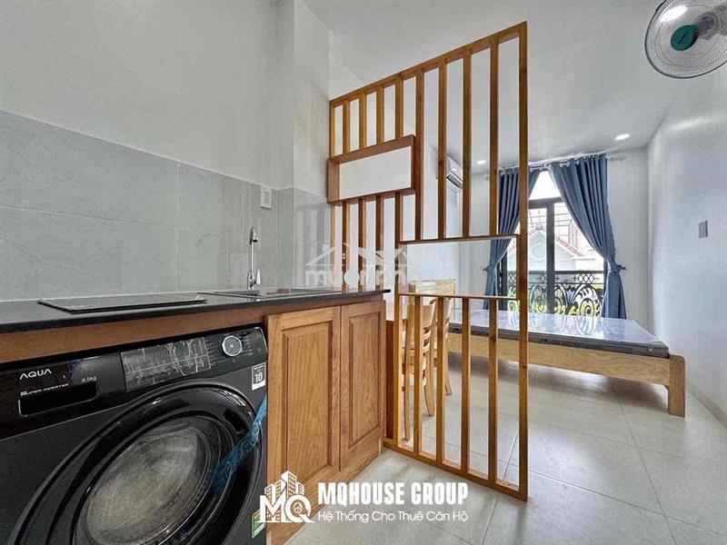 Căn hộ ban công full nội thất ngay phạm văn bạch - trường chinh
