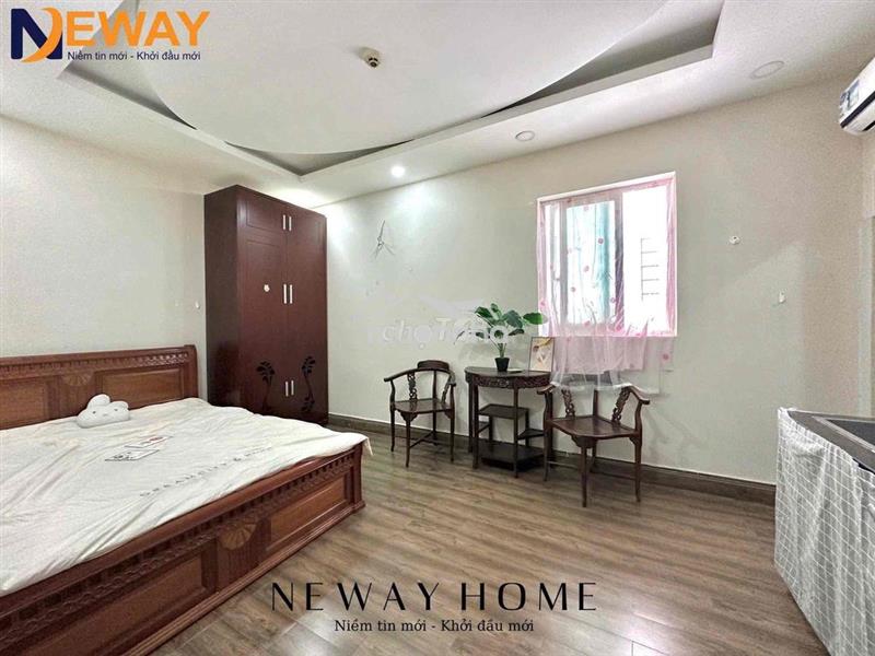 Phòng full nội thấy cửa sổ trời tây thạnh giá rẻ