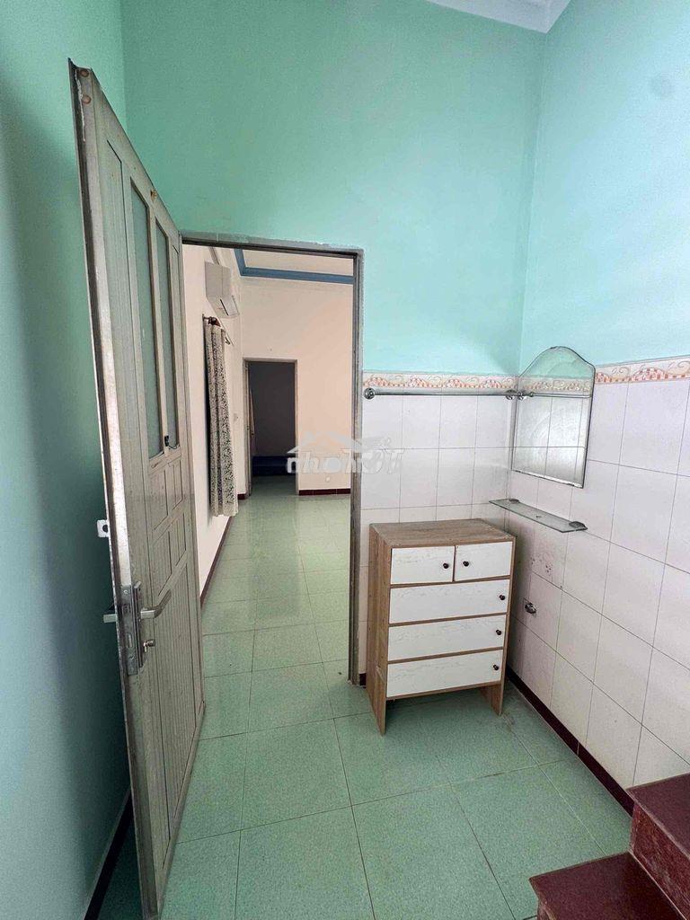 Cho thuê phòng trọ thoáng mát, gần sân bay , khu dân cư an ninh