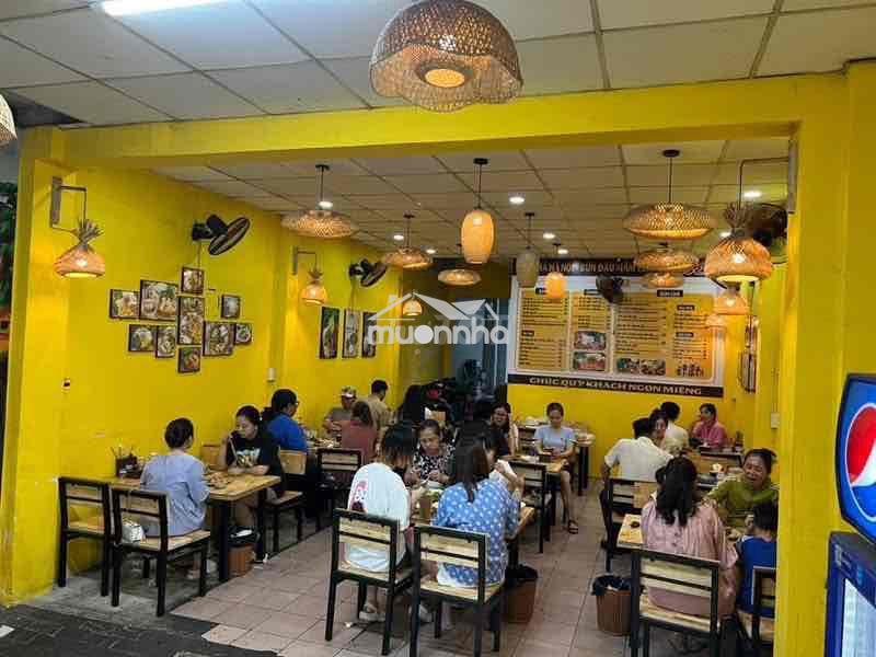 Cần sang nhượng cửa hàng kinh doanh bún chả , bún đậu