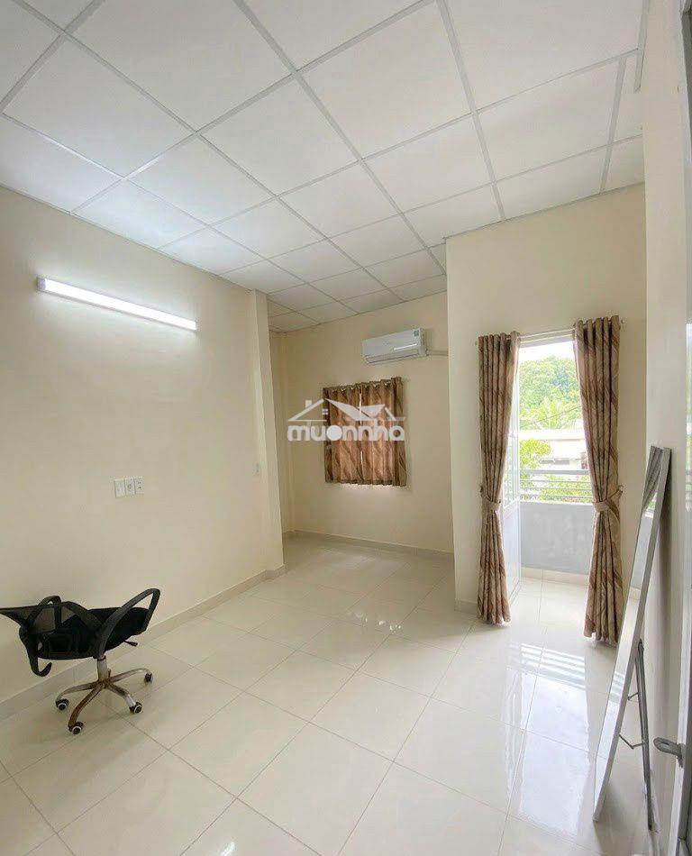 Cho thuê phòng trong nhà nguyên căn, diện tích 30m2