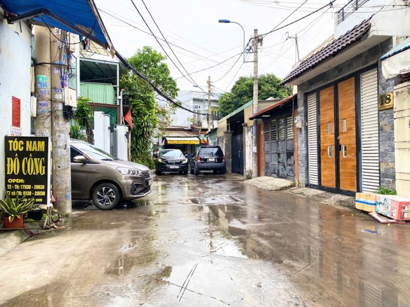 Nhà sổ hồng riêng 8,5x30m - đường 8m nguyễn văn quá quận 12 - giá 13 tỷ
