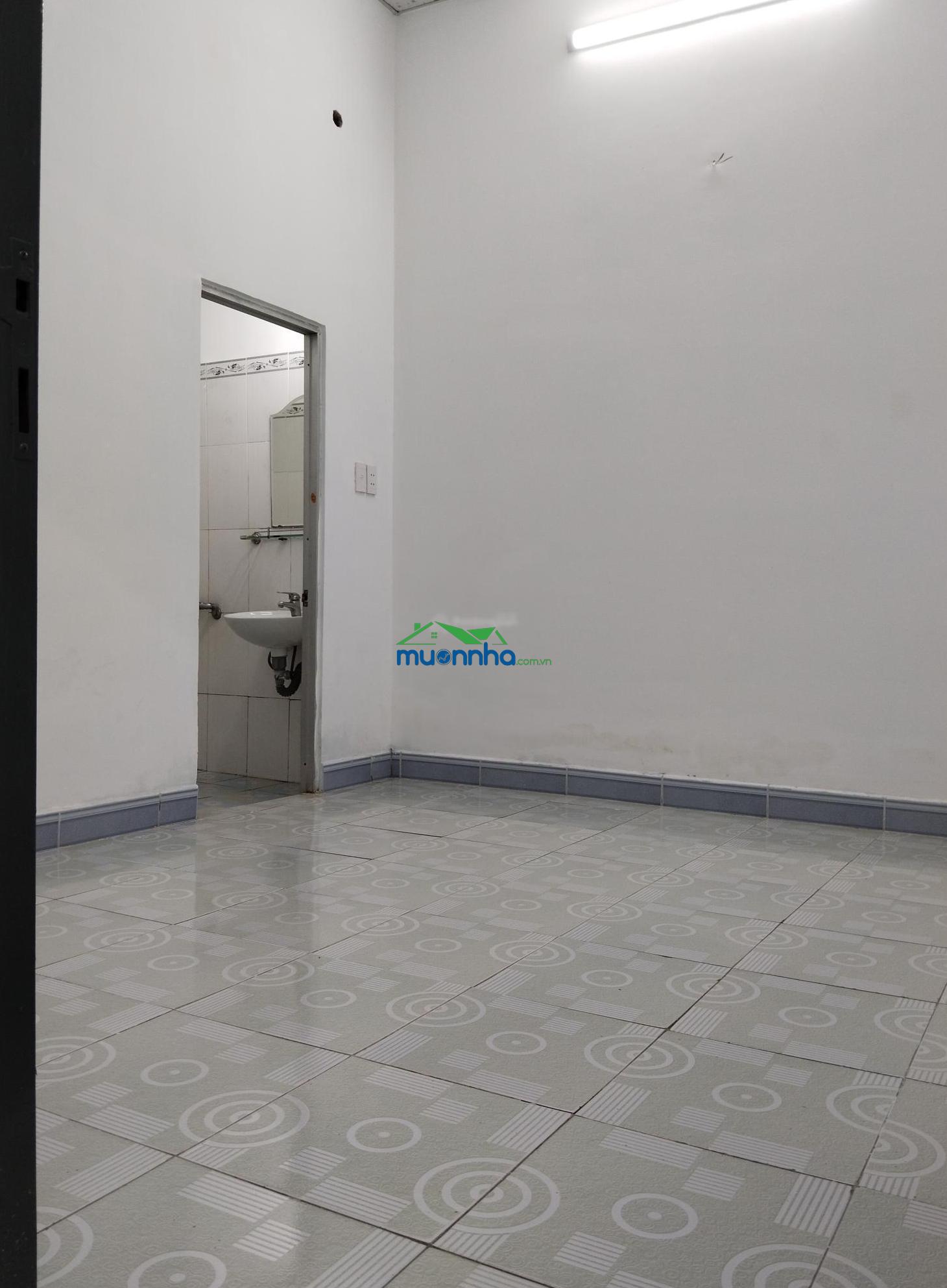 Nhà 86m2 full thổ cư, ngang 5m, đường nhựa kdc, vào ở ngay, giá 2tỷ8 bớt lộc - 3